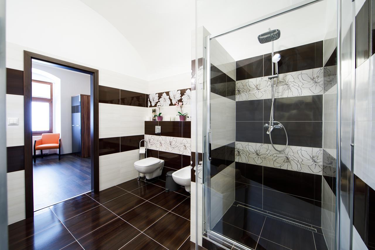 Aplend City Apartments Na Vrsku Bratislava Eksteriør bilde